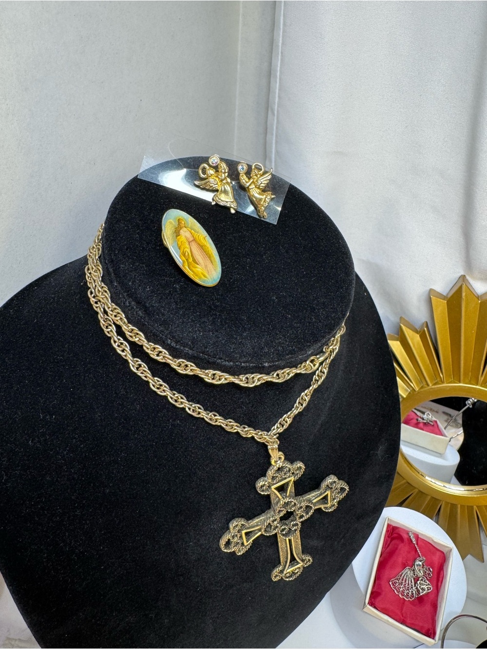 Religious Jewelry for Sunday School Teachers and Others with SAC Victorian Cross